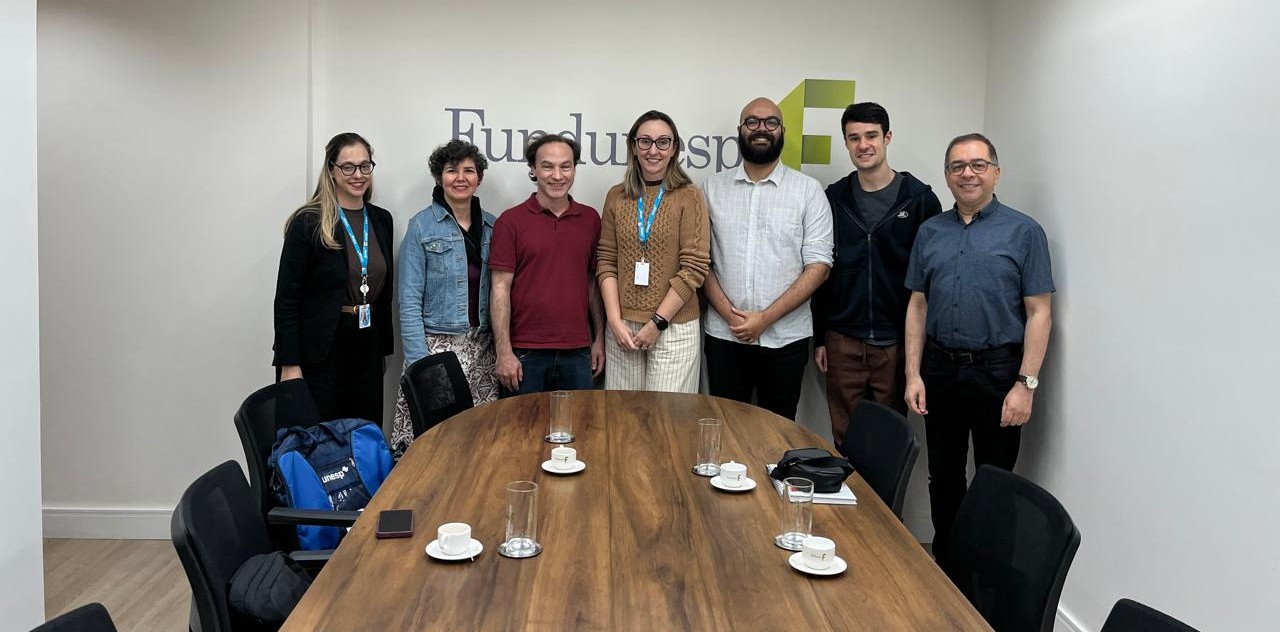 FUNDUNESP e CGP da Unesp debatem inovação na capacitação de servidores em visita estratégica