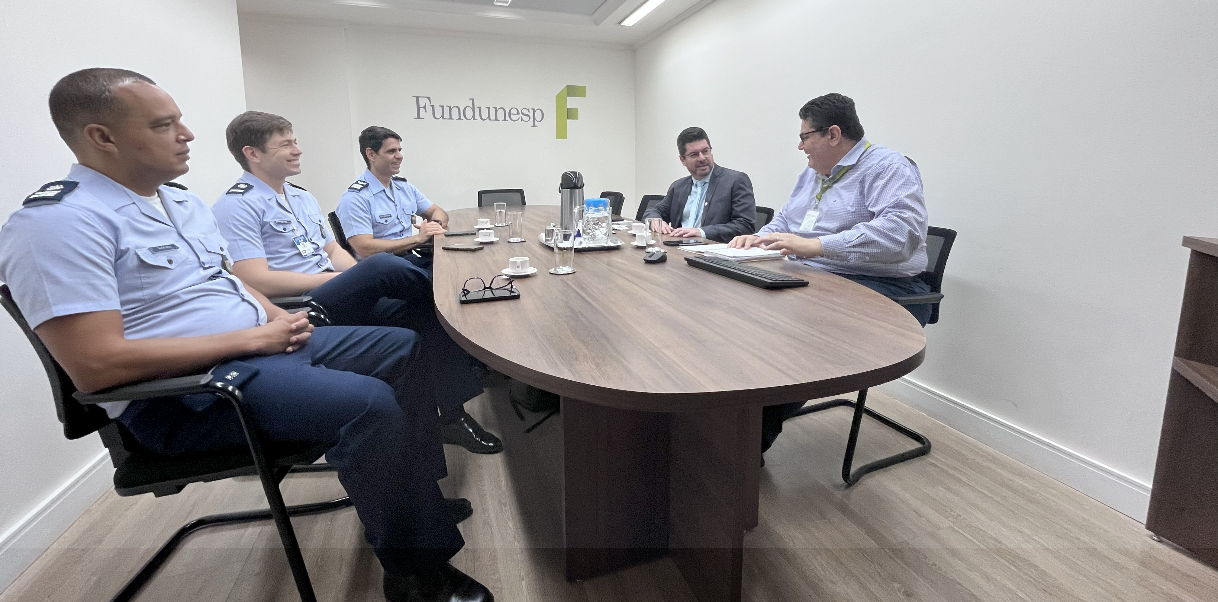 FUNDUNESP recebe comitiva do Instituto de Logística da Aeronáutica