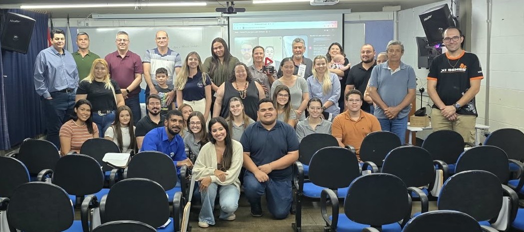 FUNDUNESP participa de encontro para fortalecer a cadeia do leite em Tupã e região