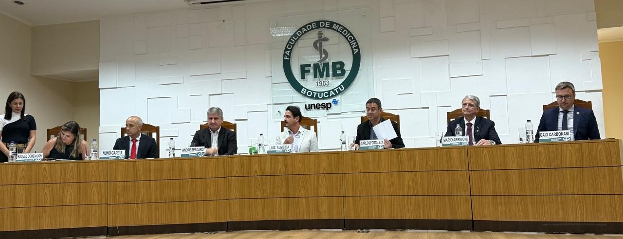 FUNDUNESP prestigia solenidade de posse da nova gestão do GAC da Unesp de Botucatu